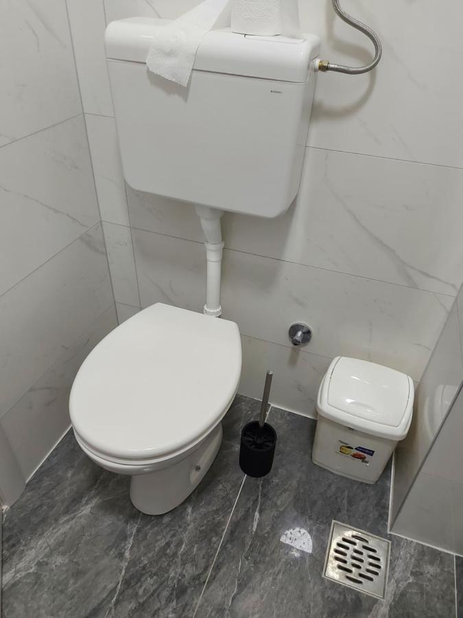 Apartman Mikikiki Belgrad Zewnętrze zdjęcie