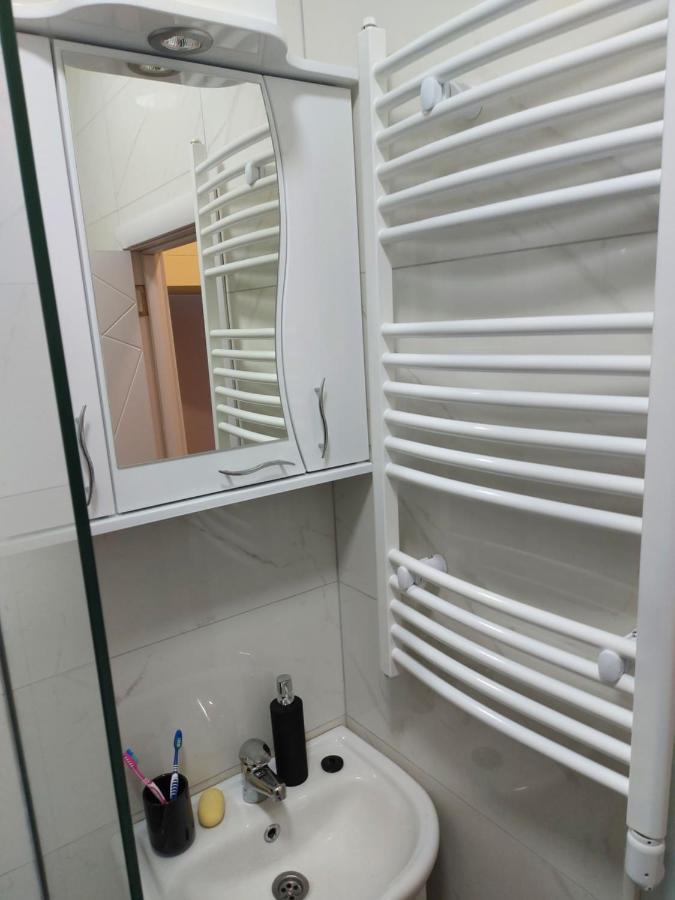 Apartman Mikikiki Belgrad Zewnętrze zdjęcie