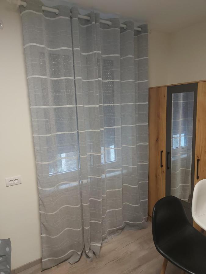 Apartman Mikikiki Belgrad Zewnętrze zdjęcie